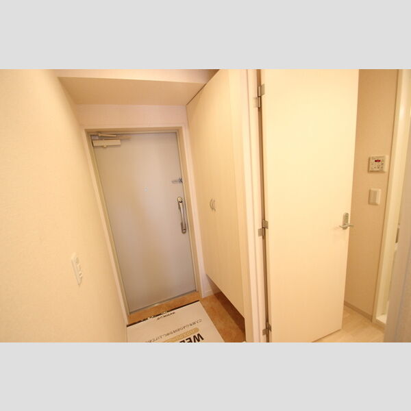 Sun Park City 東日暮里303号室 玄関