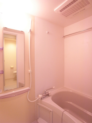 リブリ・にれの木1階 お風呂