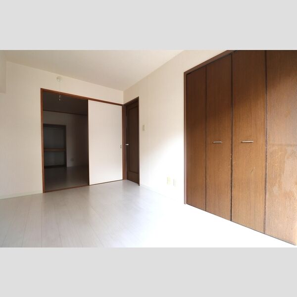 クレドール草加405号室 洋室