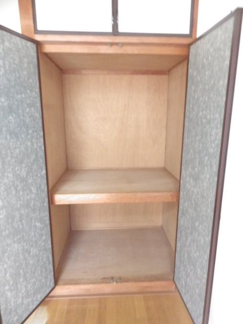 サンハイツ0210号室 収納