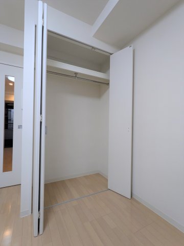 ガーデン板橋氷川町406号室 収納