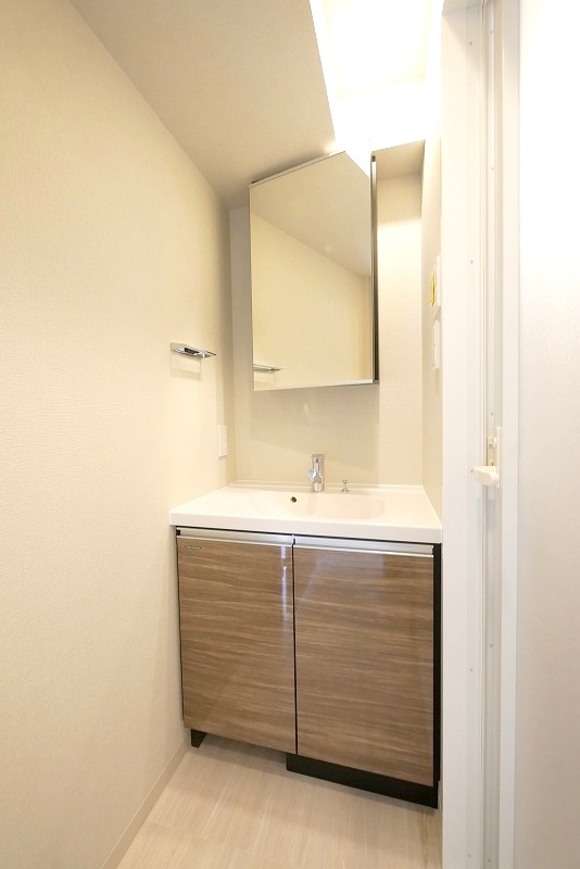 レジデンス横浜天王町5階 内観