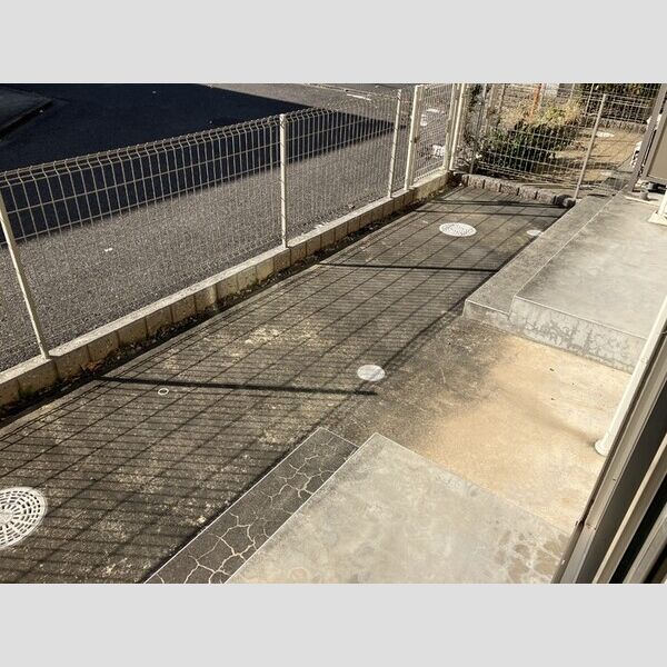 メゾン・デュ・シーニュ102号室 専用庭