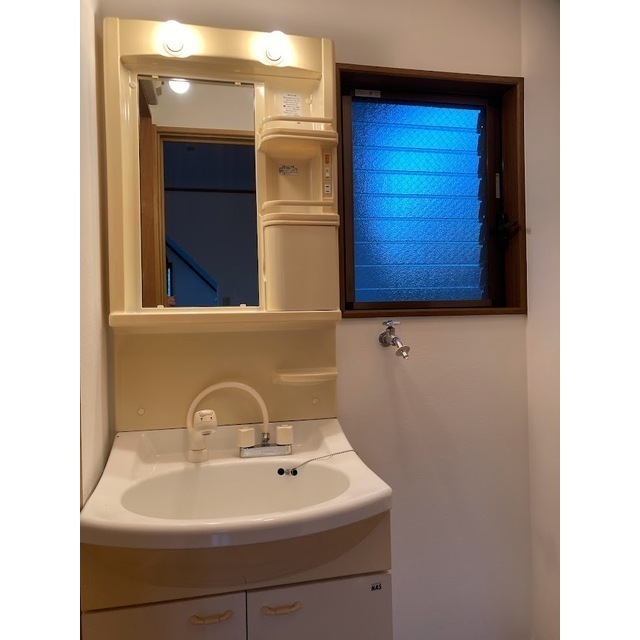 松林貸家1号室 内観