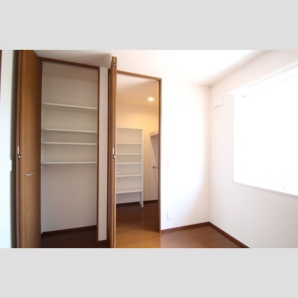 らら・ベイⅥ202号室 202クローゼット・らら・ベイⅥ