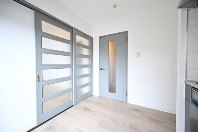 ＪＬＢグランエクリュ松濤2階 同建物別部屋の参考画像