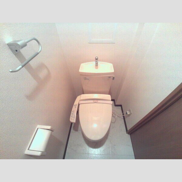 シャルマン　参番館 温水洗浄便座