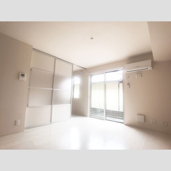 アン　リッシュ102号室 リビング