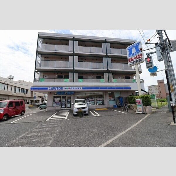 クオシス101号室 ローソン・スリーエフ松戸馬橋店(215m)