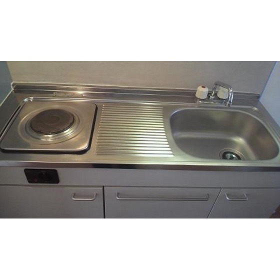 ハーミテイジＫＵＲＯＩＷＡ0102号室 キッチン