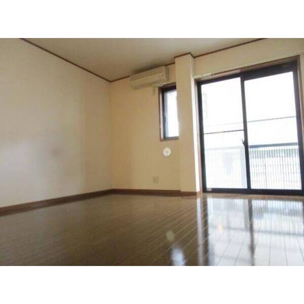 リオン リビング