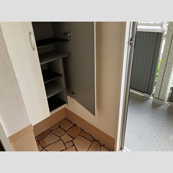 ソレイユⅠ 玄関