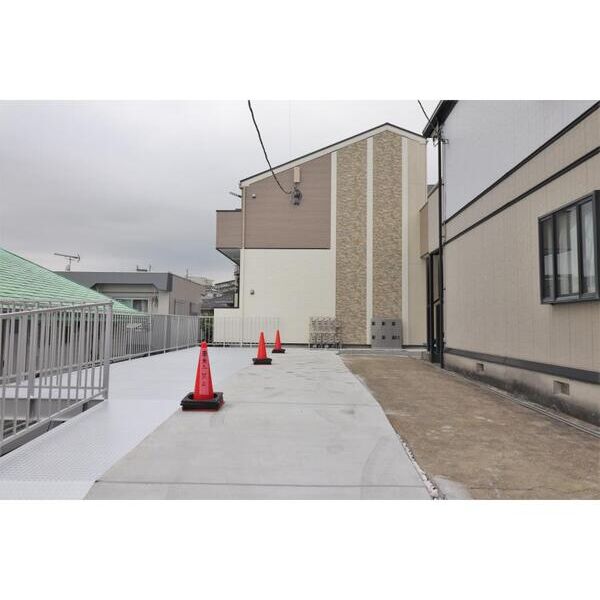 アザーレ・キュリオス横浜209号室 外観