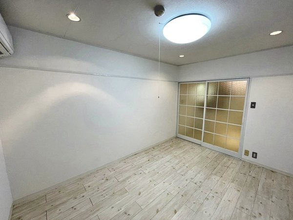 グリーンハイツコバクラ208号室 リビング