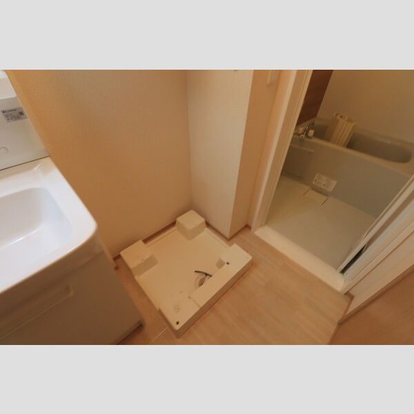 三花土202号室 室内洗濯機置き場