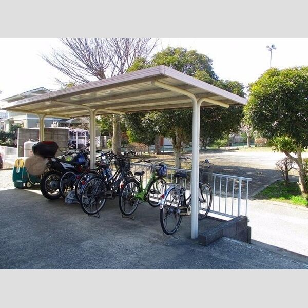 グランメールコホリ　壱番館 駐輪場