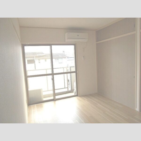 パークス　Ⅰ302号室 洋室6帖