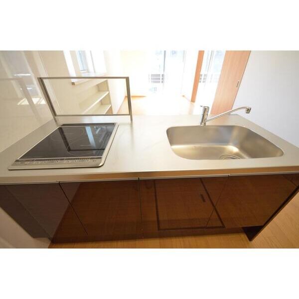 フォレストメゾン三河島101号室 キッチン