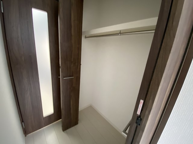 ヴィラージュ中山203号室 収納