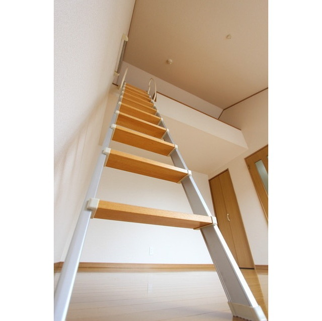 アジュール湘南202号室 内観