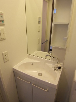 ミルーナヒルズ白鳥アリビエ4階 内観