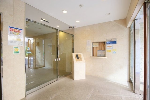 ヴェルト銀座イースト2階 エントランス