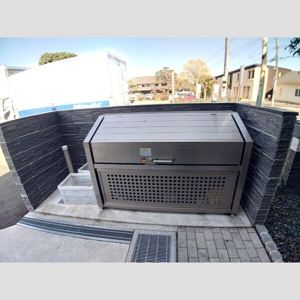 ファインカシワ ダストボックス