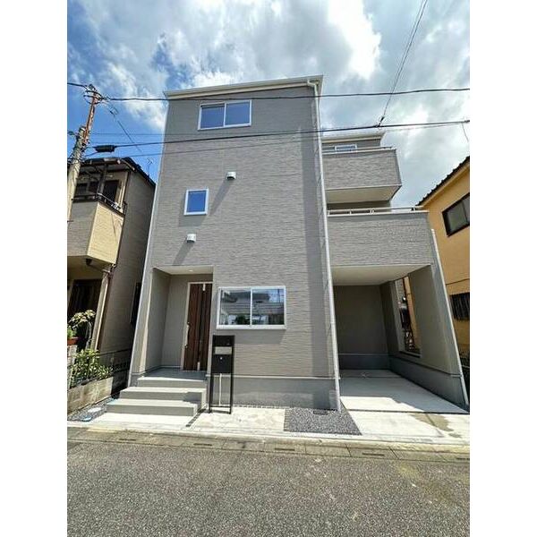 Sumai-to越谷市恩間01 外観