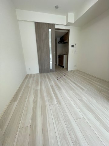 ガーラ・ステーション川崎久地5階 使いやすい居間です