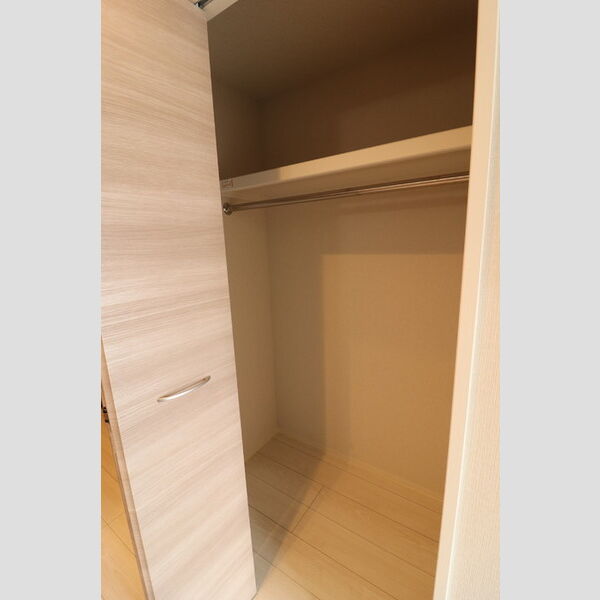 CENTRAL　COURT303号室 クローゼット