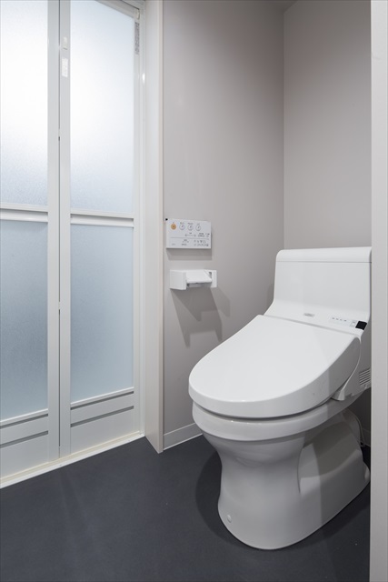 Ｃａｓａ　Ｄｏｍａｎｉ　西大宮2階 トイレ