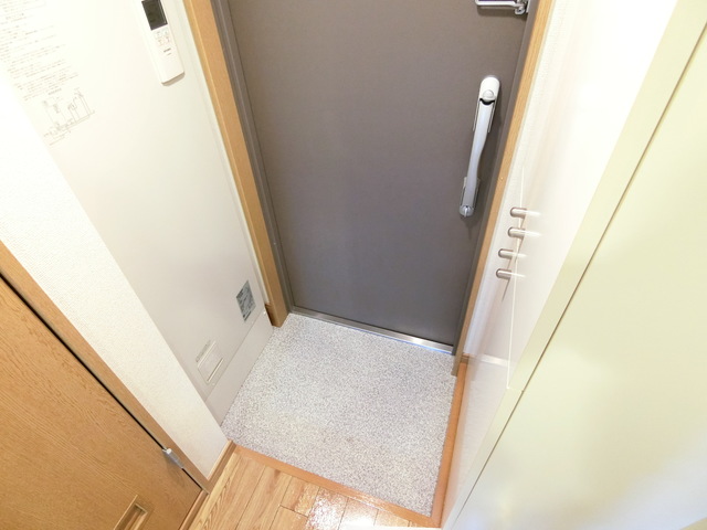 シンフォニー成城0301号室 玄関