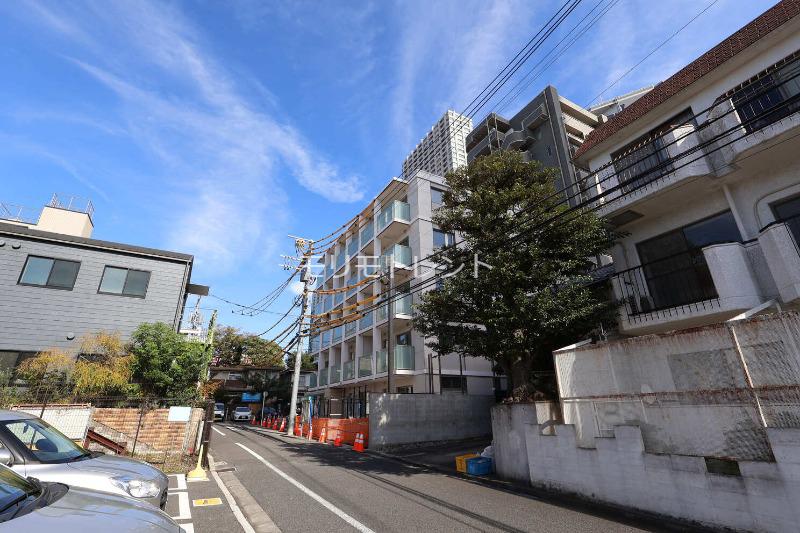 イプセ白金台 外観（建築中）