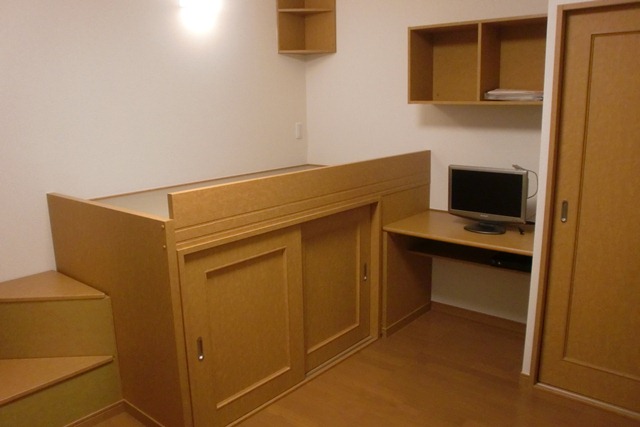 レオパレスＣＩＥＬ 寝室