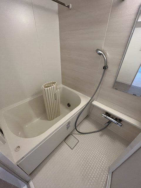 アールリエット三鷹207号室 お風呂