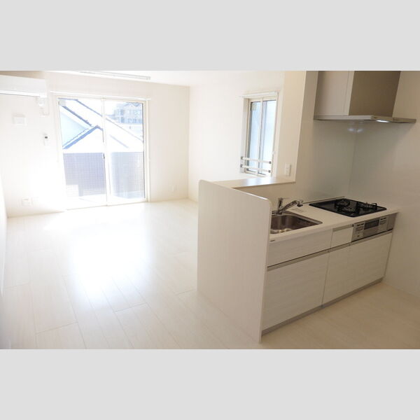 エターナル　ジョイ 対面式キッチン採用のLDK