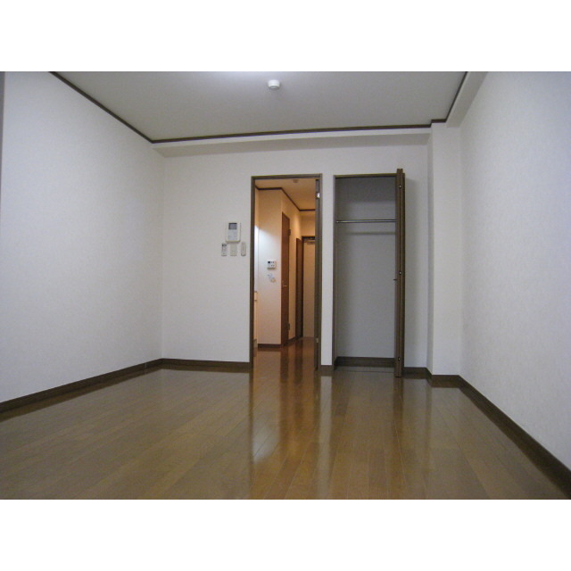 アンプルールフェール CREDO KAWAGUCHI リビング