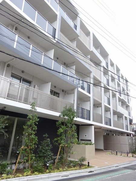 ＡＺＥＳＴお花茶屋Ⅳ110号室 外観