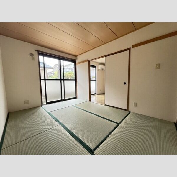 セジュール鎌ヶ谷101号室 和室　6帖