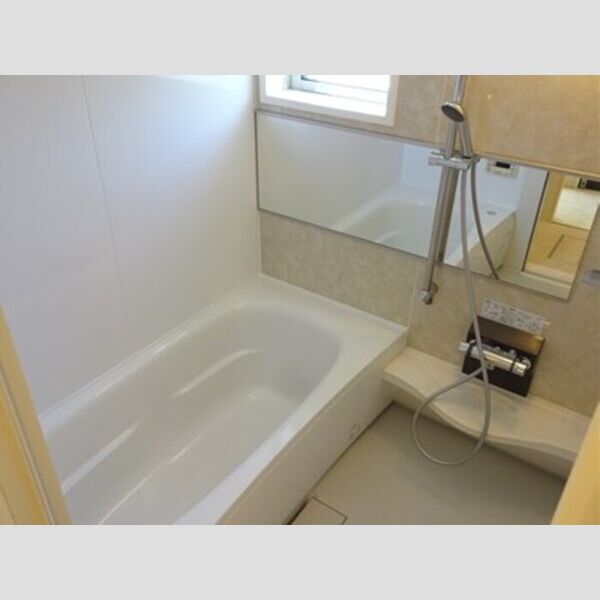 ソフィアコート　弐番館107号室 浴室