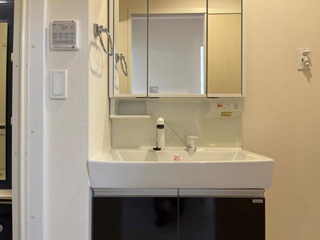 ユニヴェール 洗面