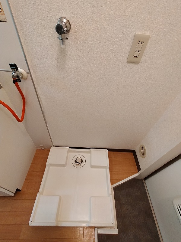 リバーサイドホワイトハウス1階 部屋その他