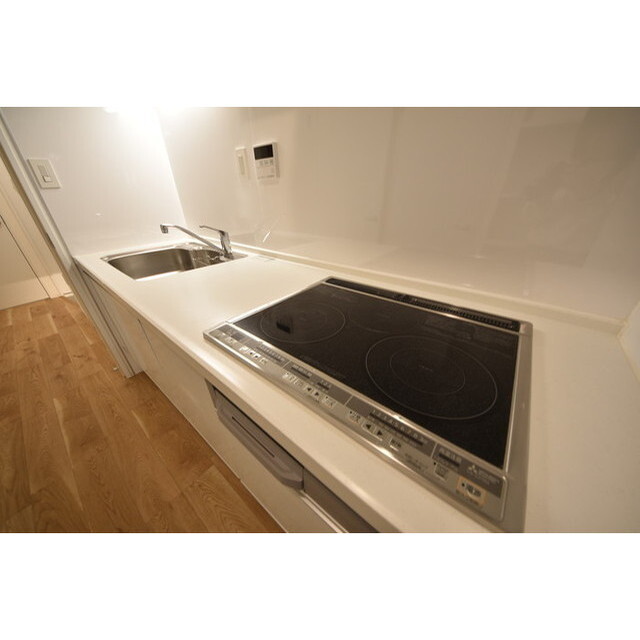 グランパセオ代々木上原0101号室 内観