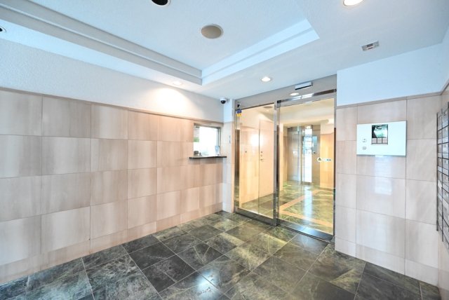 ＯＬＩＯ麻布十番804号室 エントランス