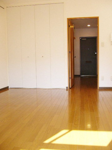 ルプティベベ 居室1