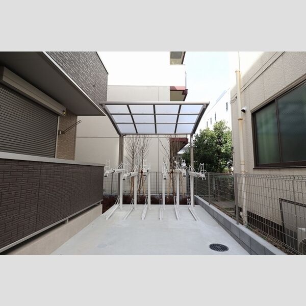 ボナール 駐輪場