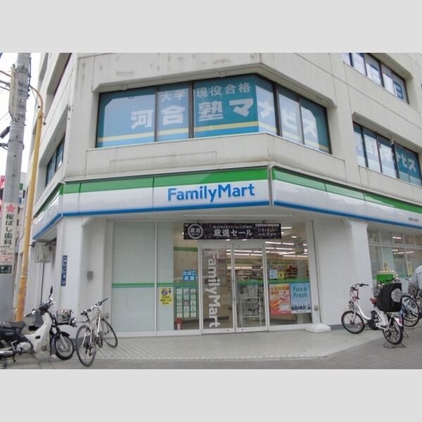 Sirius303号室 ファミリーマート押上駅前店まで123m