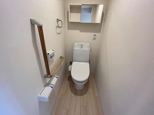 ＦＬＯＲＥＮＴＩＮＥ　ＦＬＯＡＴ（フロランタン　フロート） シャワー付トイレ