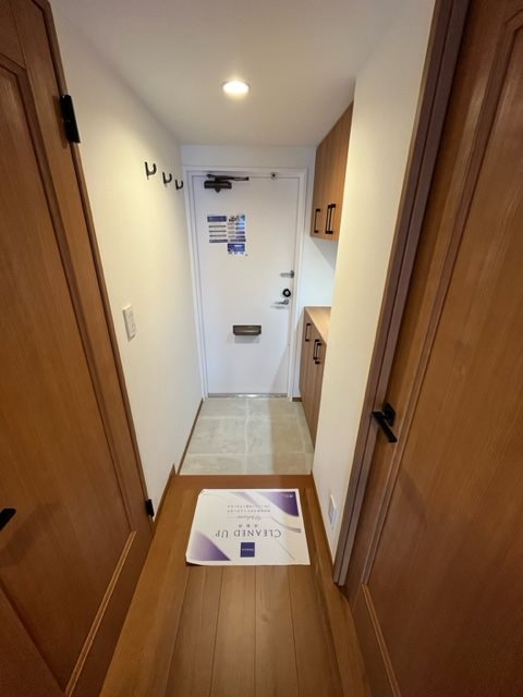 レジディア芝浦6階 玄関