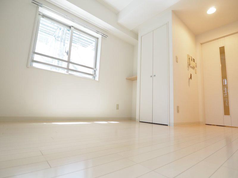 レジディア三越前4階 寝室